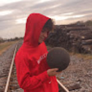 Meet your Posher, Jett